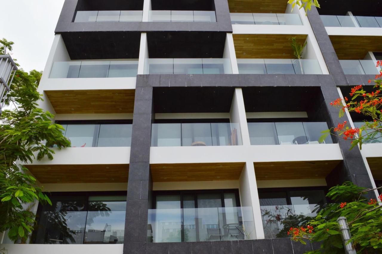 Brand New! Fully Equipped Studio Right On 5th Ave Playa del Carmen